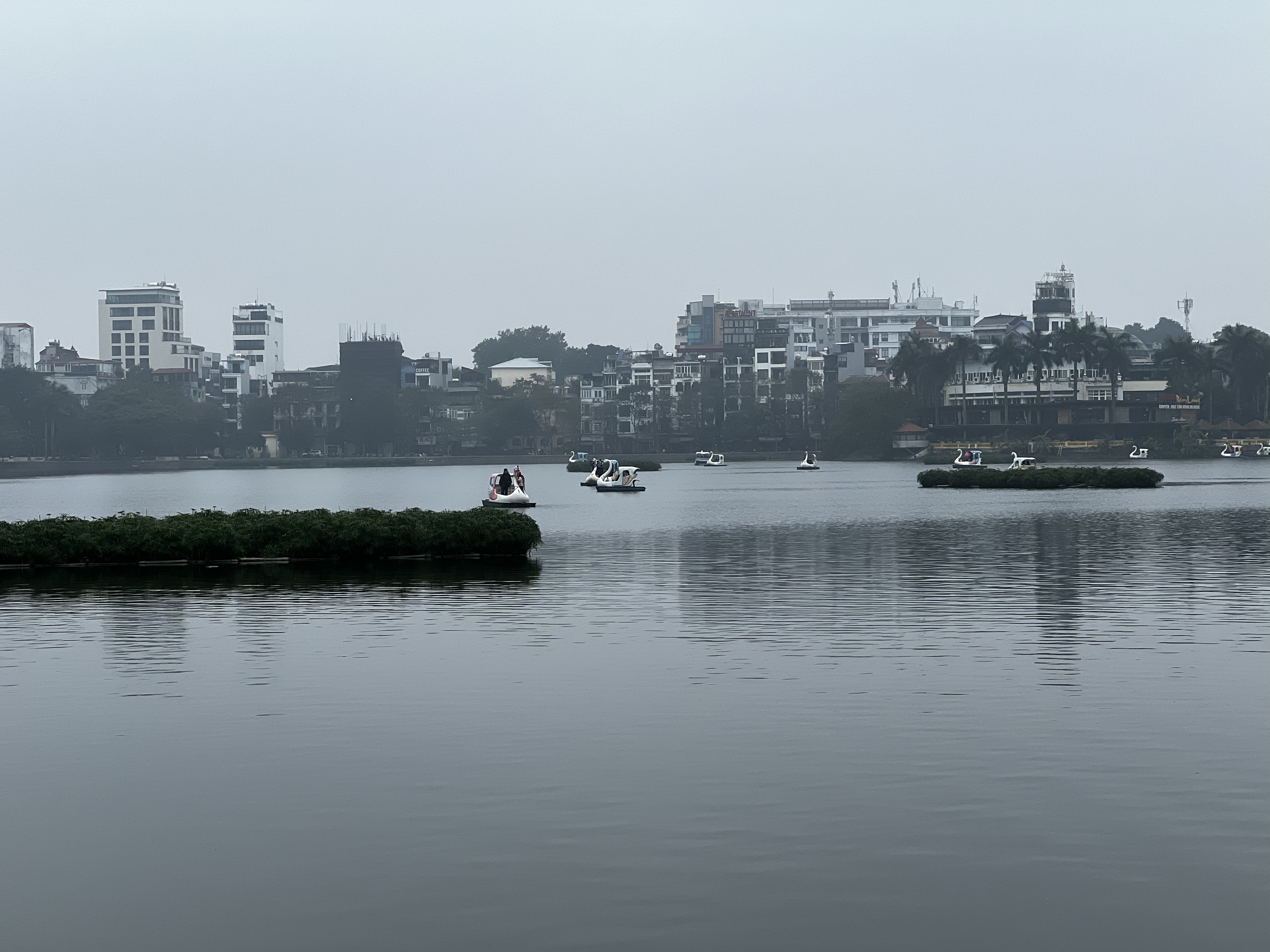 Picture Vietnam Hanoi Tay Lake 2024-01 15 - Discovery Tay Lake