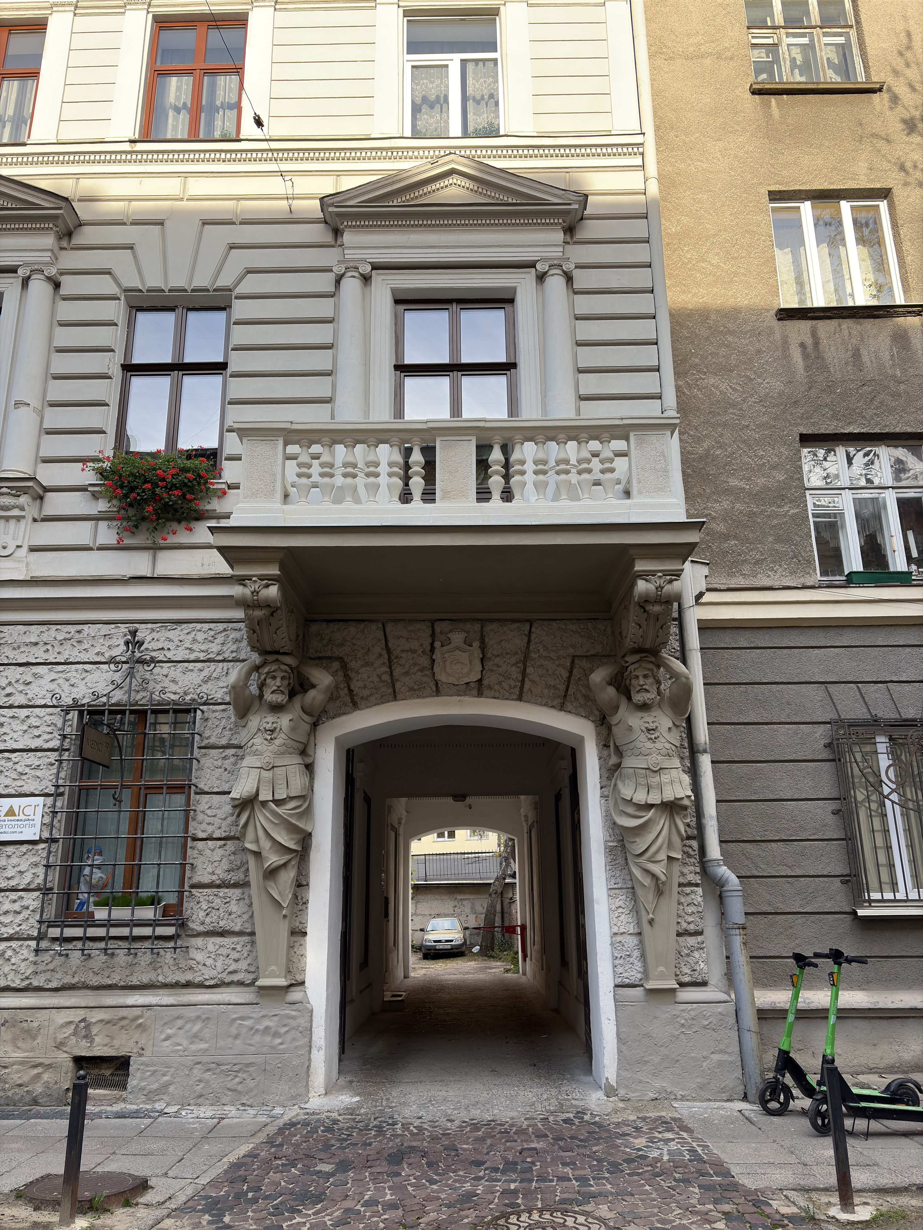 Picture Ukraine Lviv 2024-10 27 - Tours Lviv