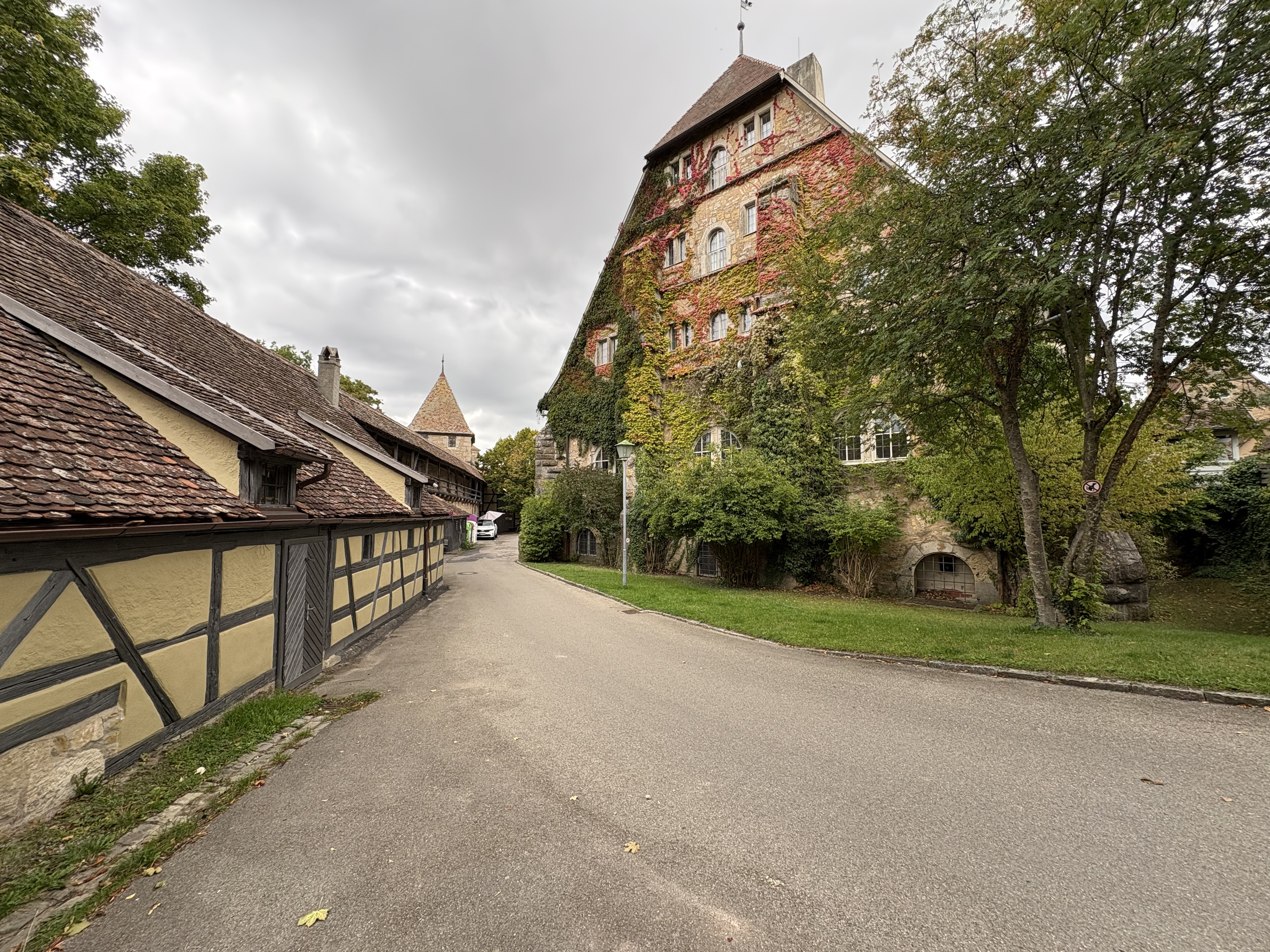 Picture Germany Rothenburg ob der Tauber⁩ 2025-09 38 - Center Rothenburg ob der Tauber⁩
