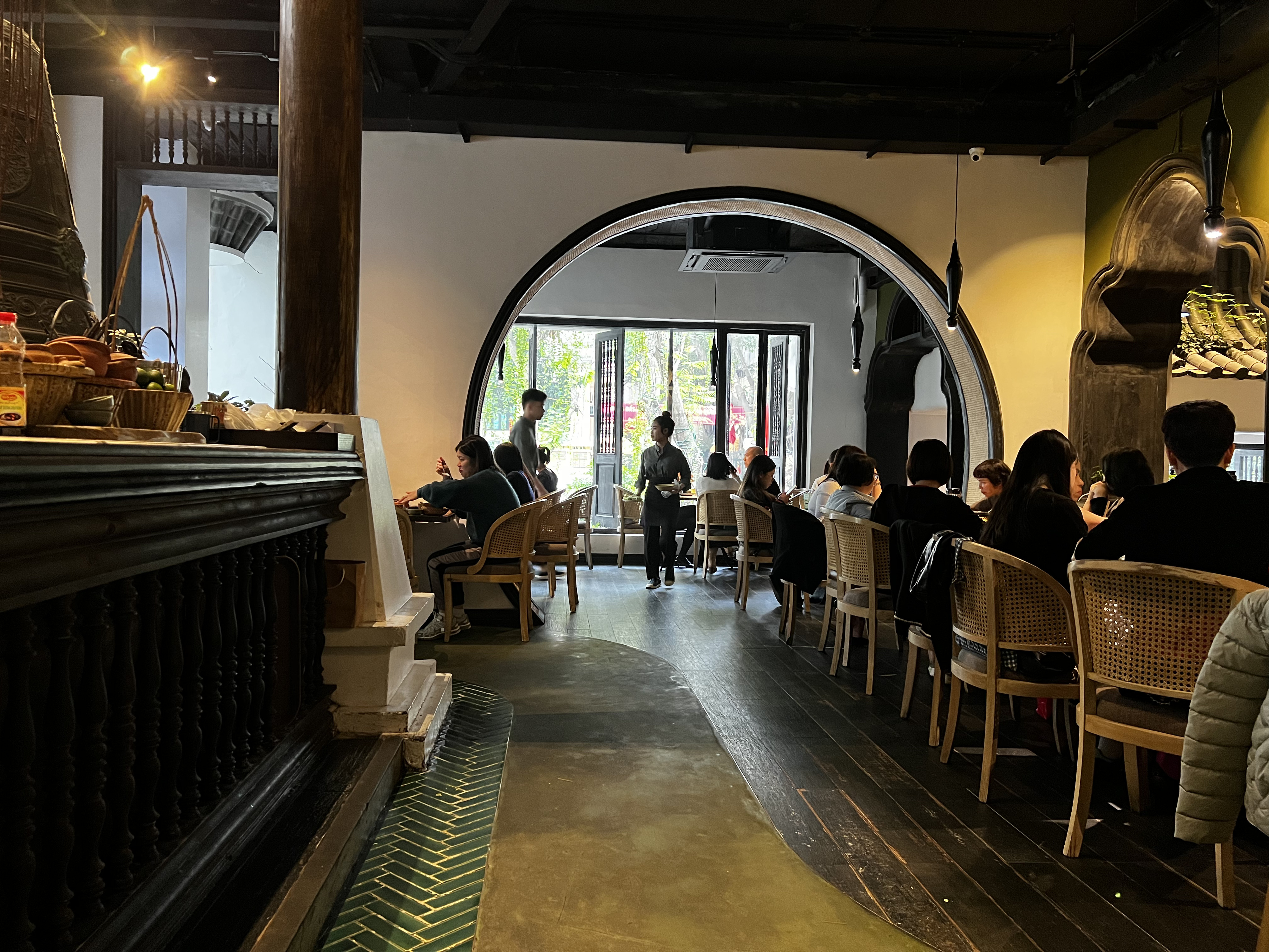 Picture Vietnam Hanoi Sadhu Vegetarian Restaurant 2024-01 44 - Recreation Sadhu Vegetarian Restaurant