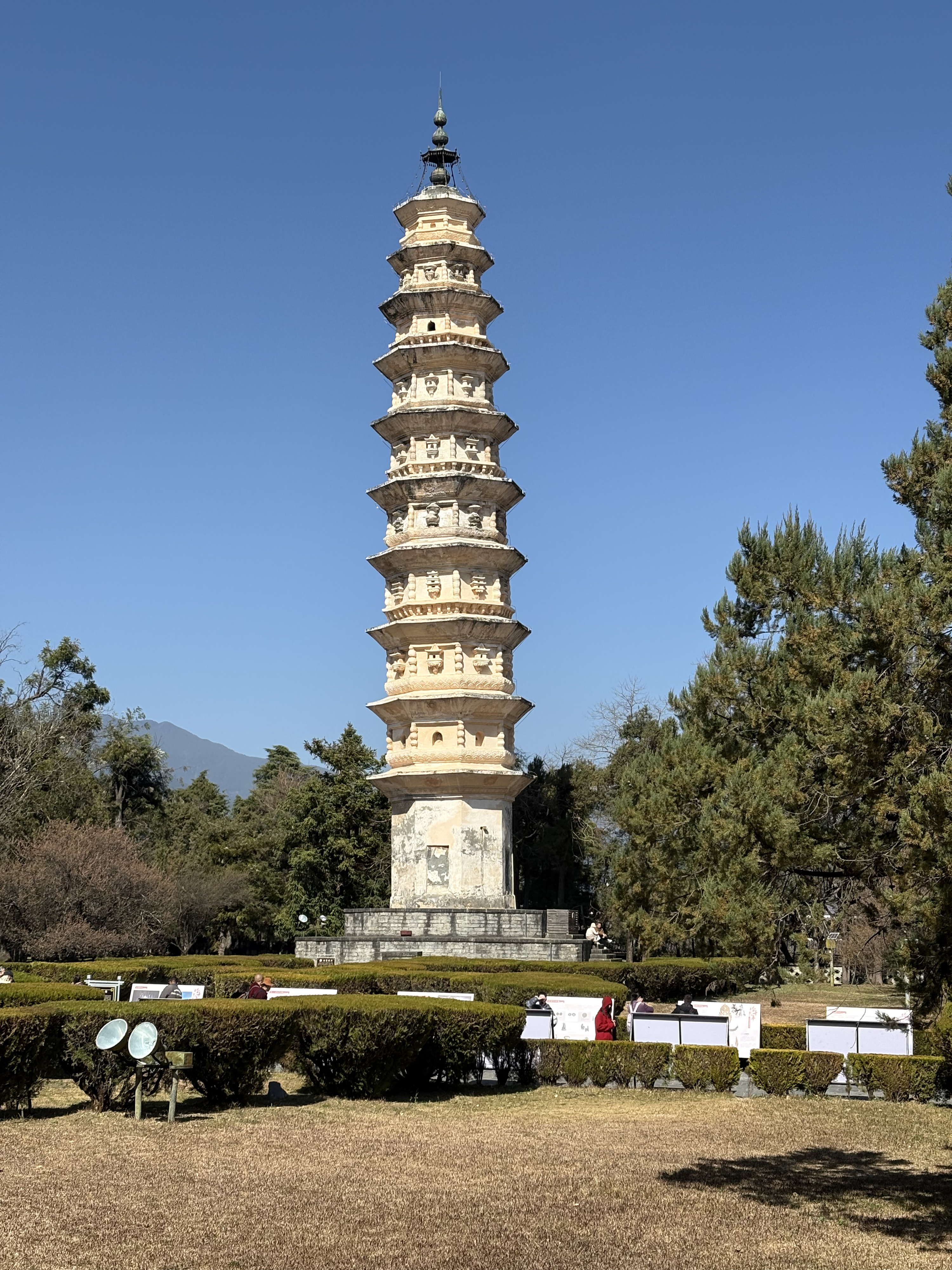 Picture China Dali Three pagodas 2026-01 57 - Tours Three pagodas