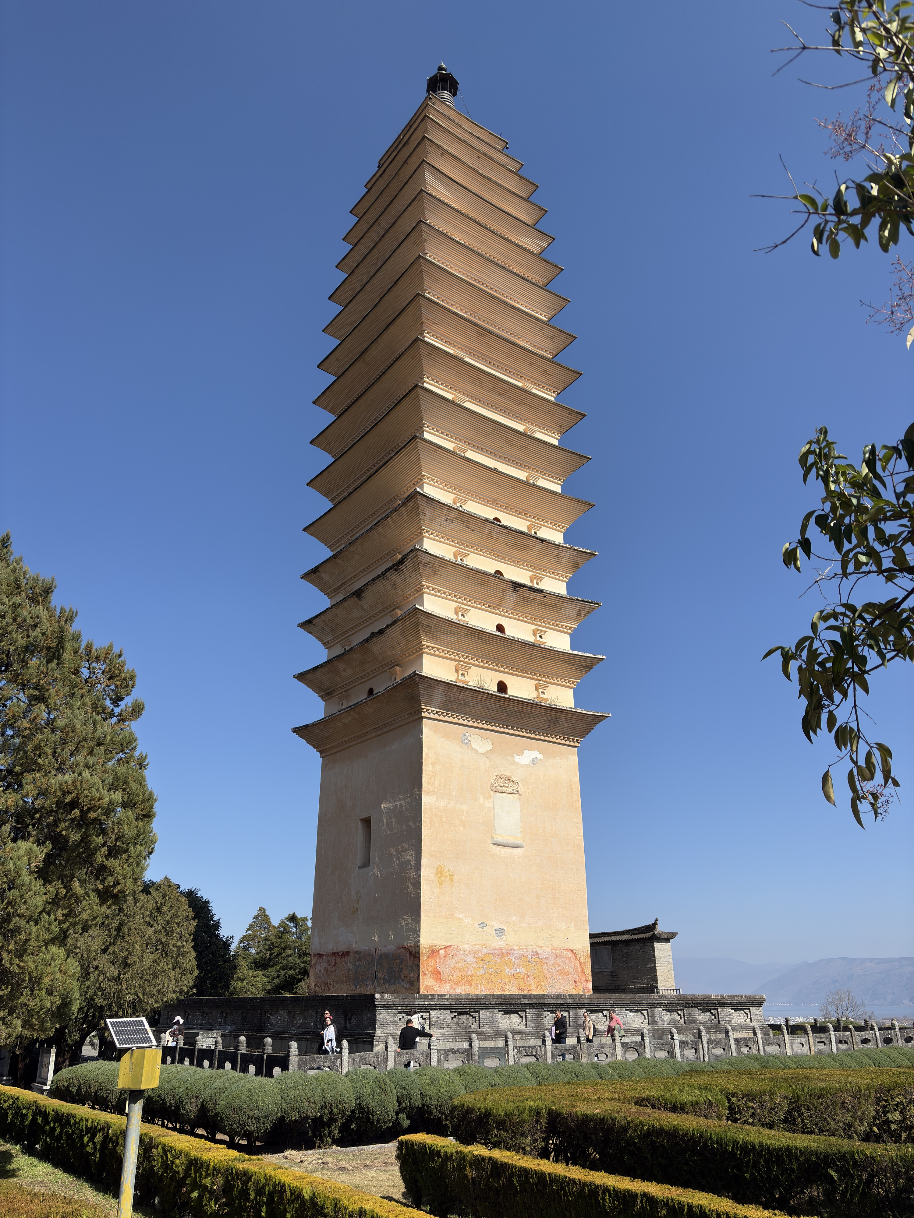 Picture China Dali Three pagodas 2026-01 40 - Journey Three pagodas