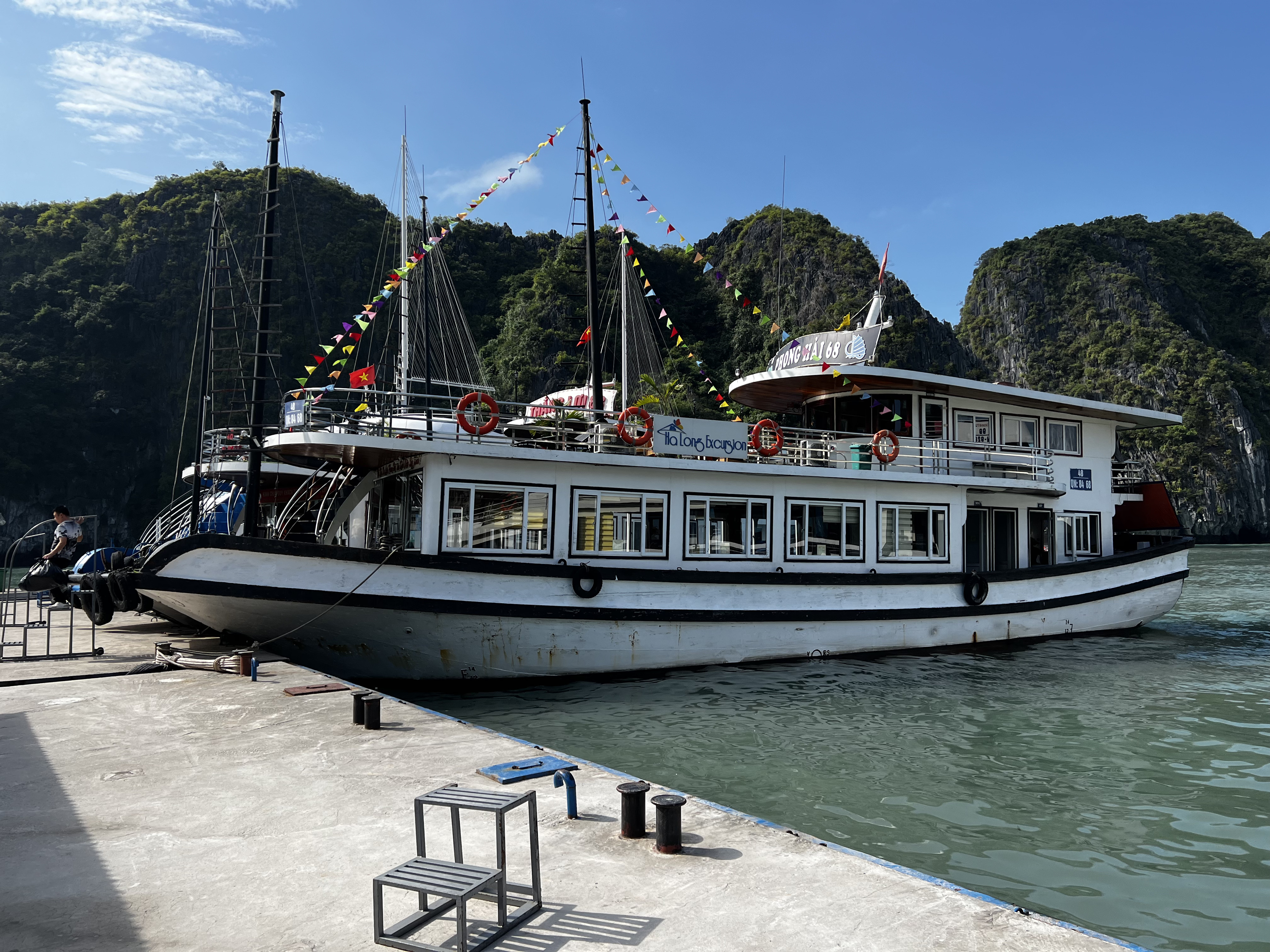 Picture Vietnam Ha Long Bay 2024-01 175 - Discovery Ha Long Bay
