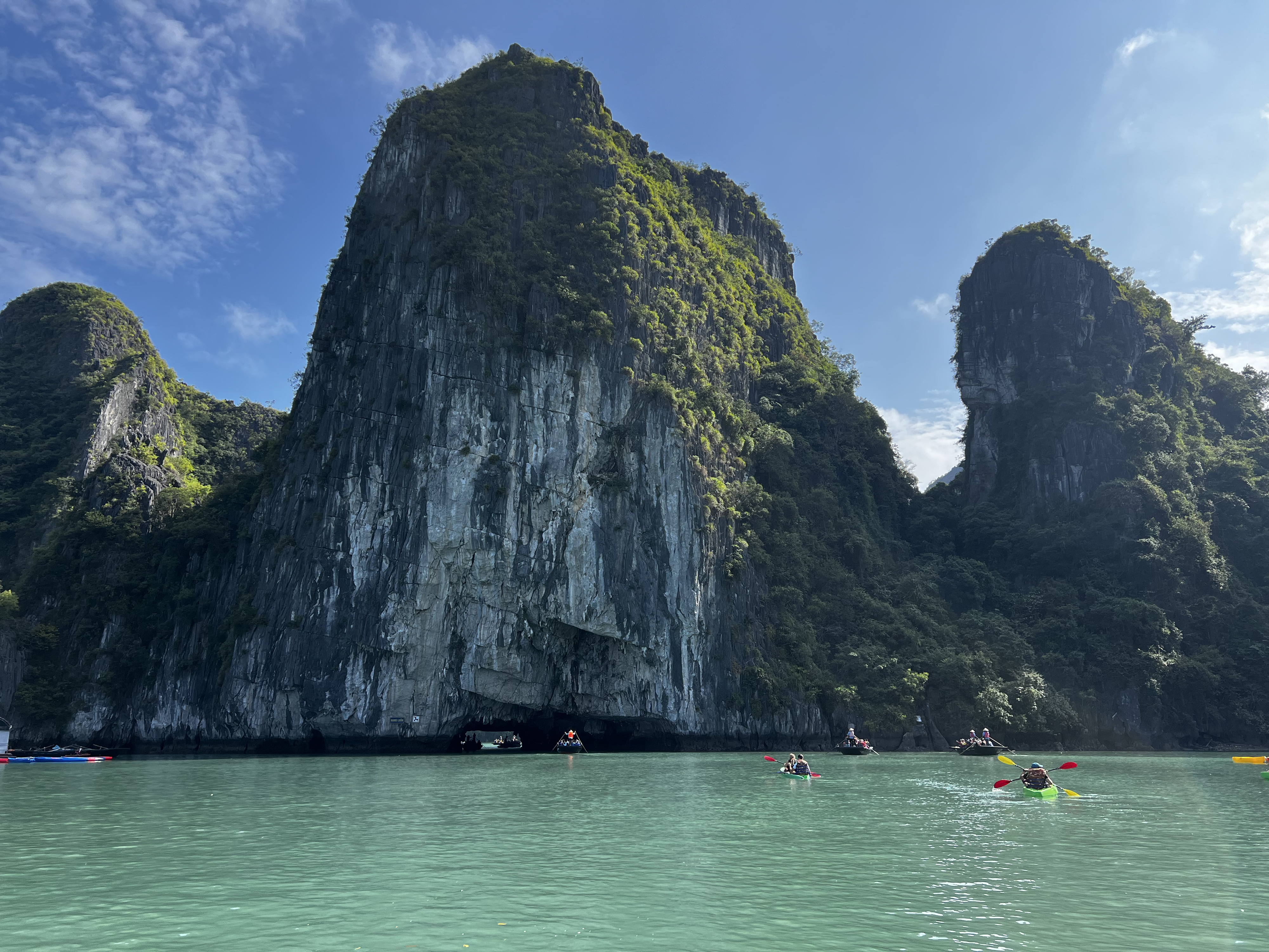 Picture Vietnam Ha Long Bay 2024-01 112 - Around Ha Long Bay