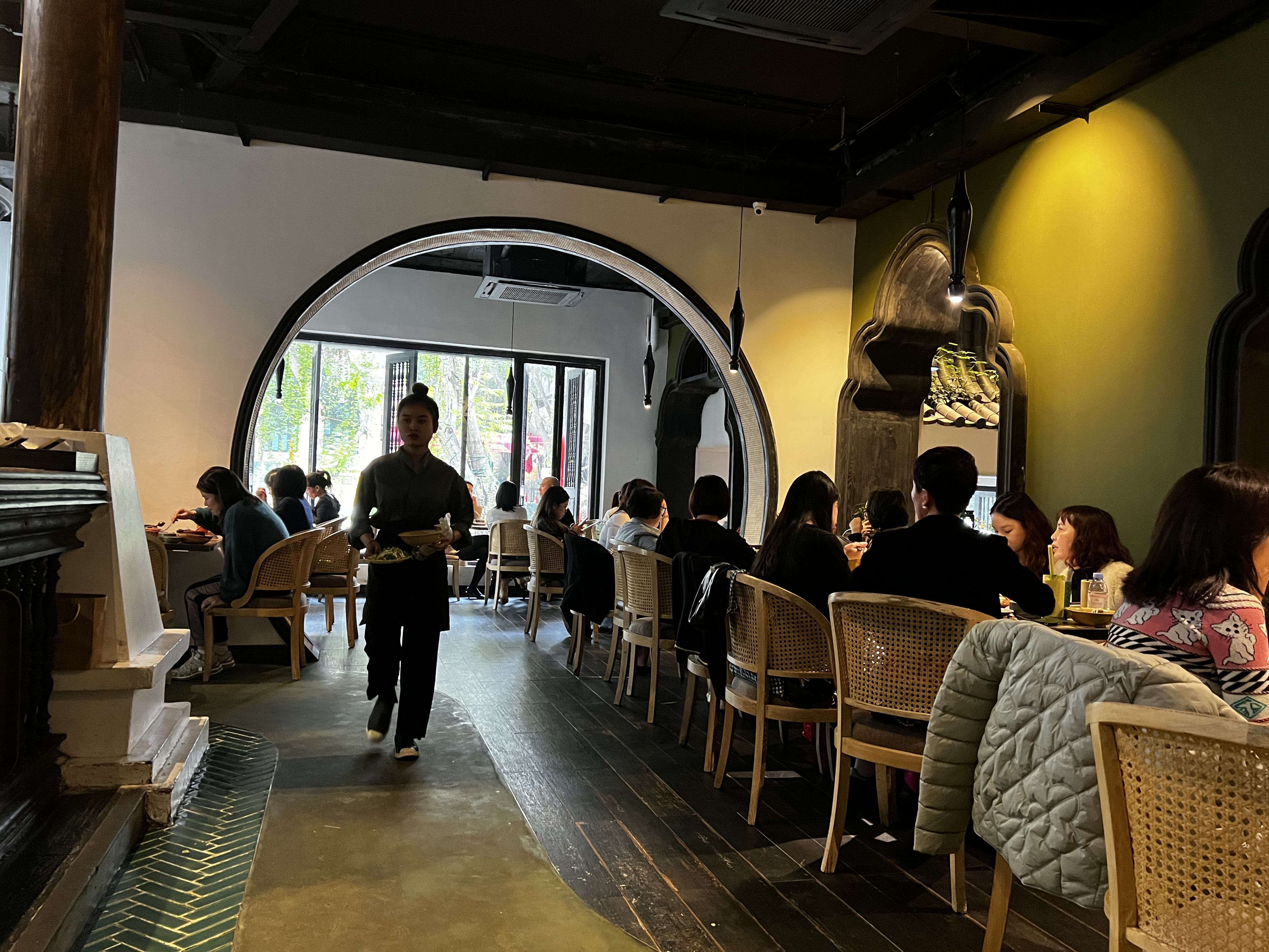 Picture Vietnam Hanoi Sadhu Vegetarian Restaurant 2024-01 38 - Around Sadhu Vegetarian Restaurant