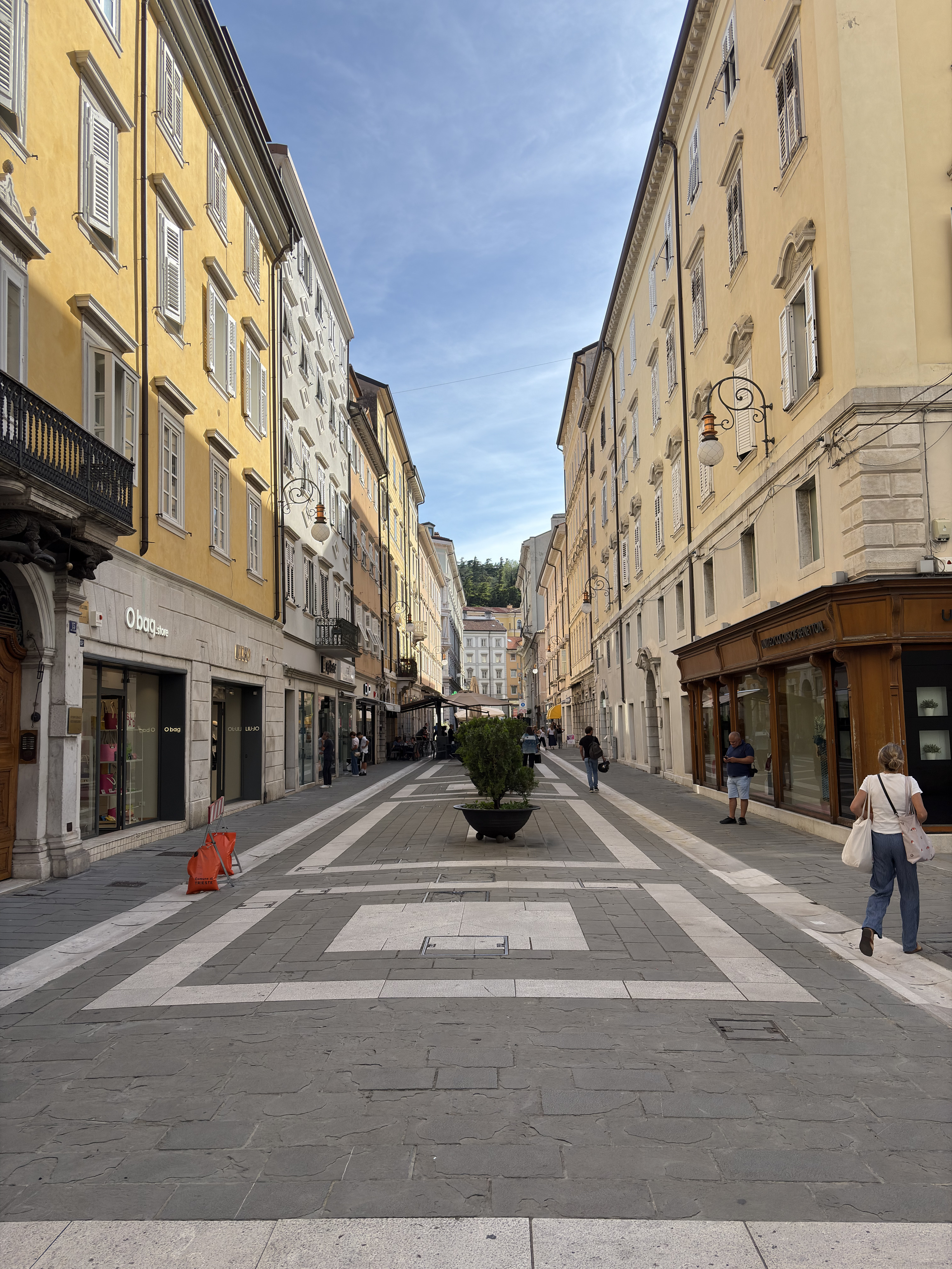 Picture Italy Trieste 2025-09 39 - History Trieste