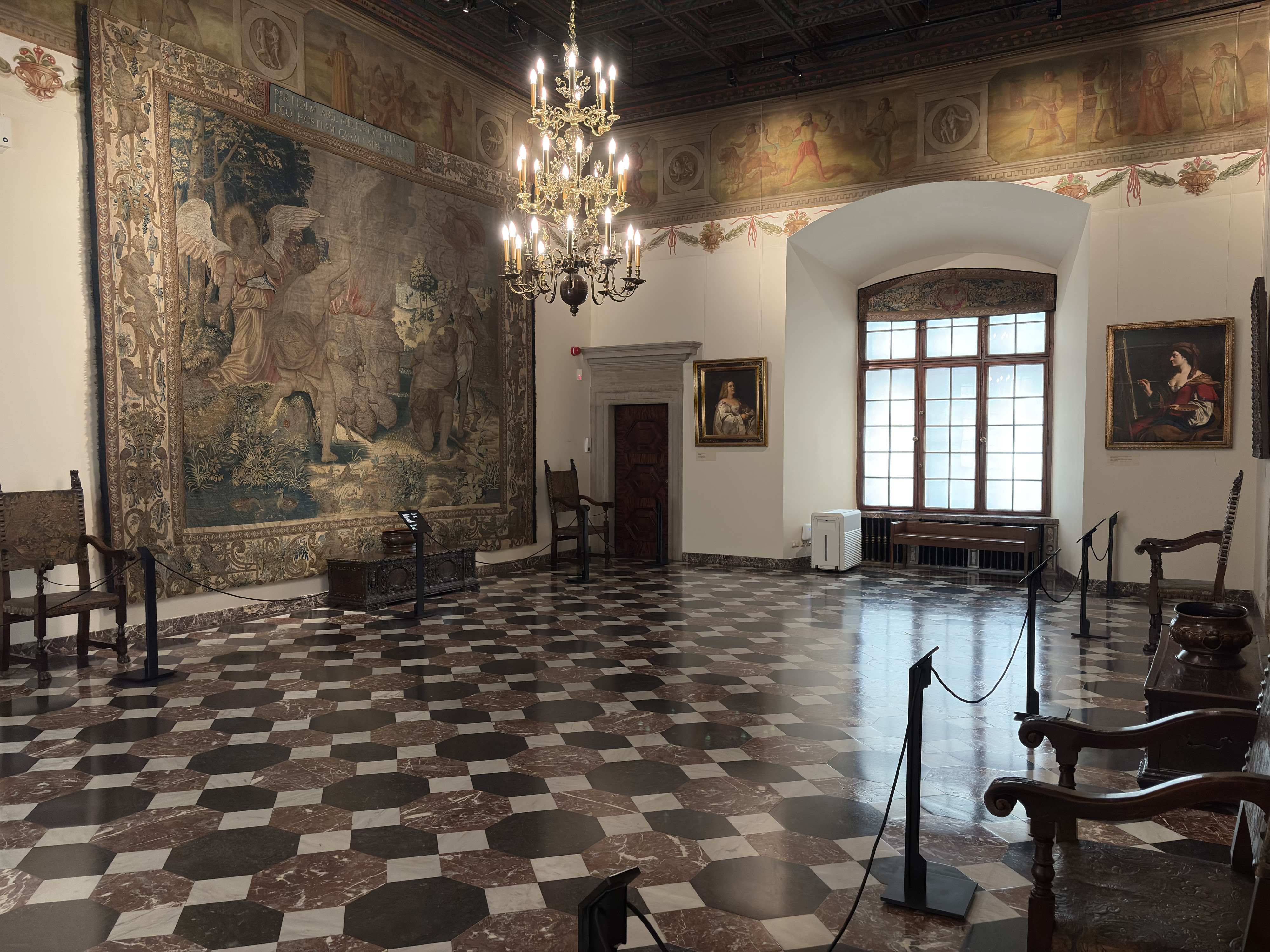 Picture Poland Krakow Wawel castle 2026-09 225