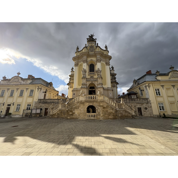 Picture Ukraine Lviv 2024-10 18 - Recreation Lviv