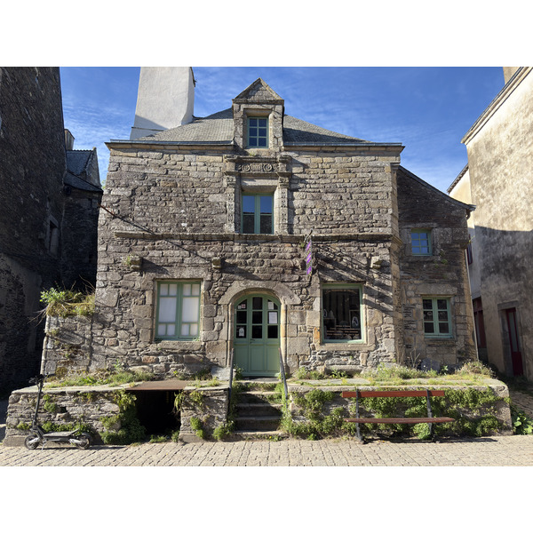 Picture France Rochefort en terre 2026-04 61