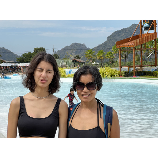 Picture Thailand Pattaya Perso 2023-12 22 - Center Perso