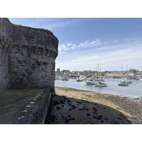 Picture France Concarneau Ville close 2026-04 64 - Tours Ville close