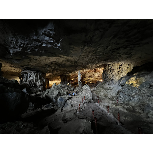 Picture Vietnam Ha Long Bay Sung Sot Cave 2024-01 49 - Around Sung Sot Cave