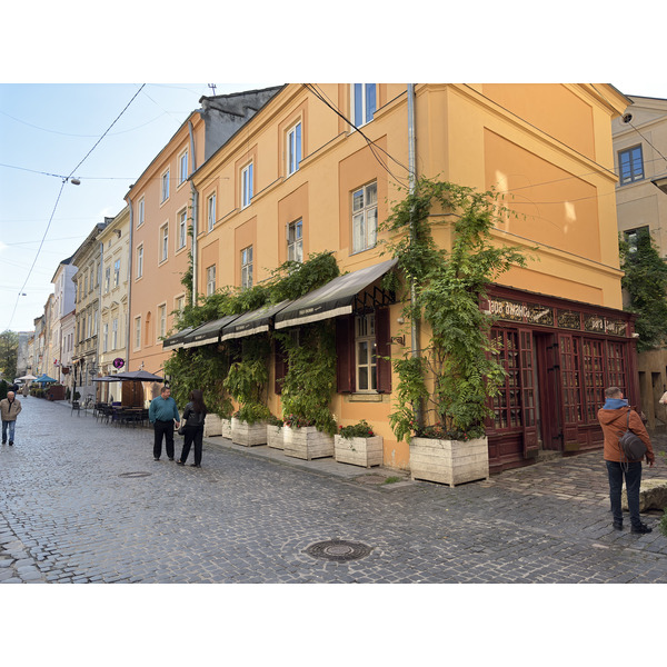 Picture Ukraine Lviv 2024-10 473 - Recreation Lviv