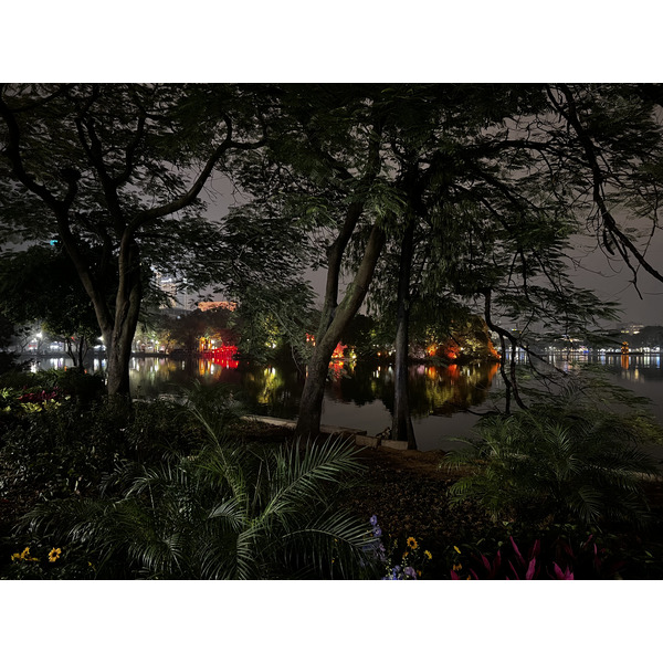 Picture Vietnam Hanoi Hoan Kiem Lake 2024-01 3 - Tour Hoan Kiem Lake