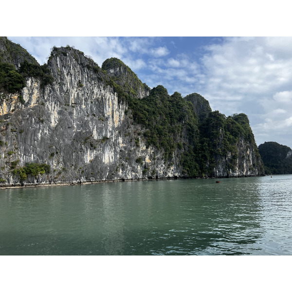 Picture Vietnam Ha Long Bay 2024-01 89 - Journey Ha Long Bay