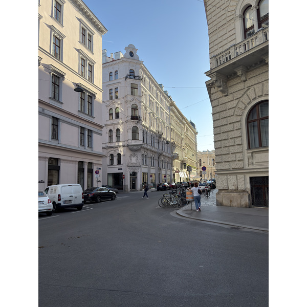 Picture Austria Vienna 2025-09 87 - Around Vienna