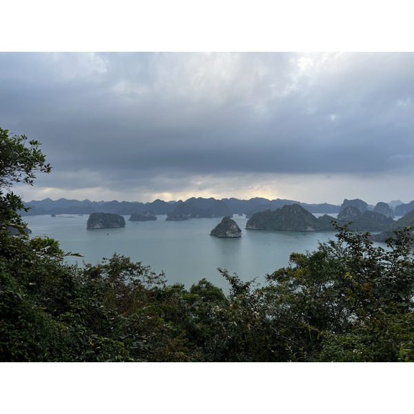 Picture Vietnam Ha Long Bay 2024-01 120 - Recreation Ha Long Bay