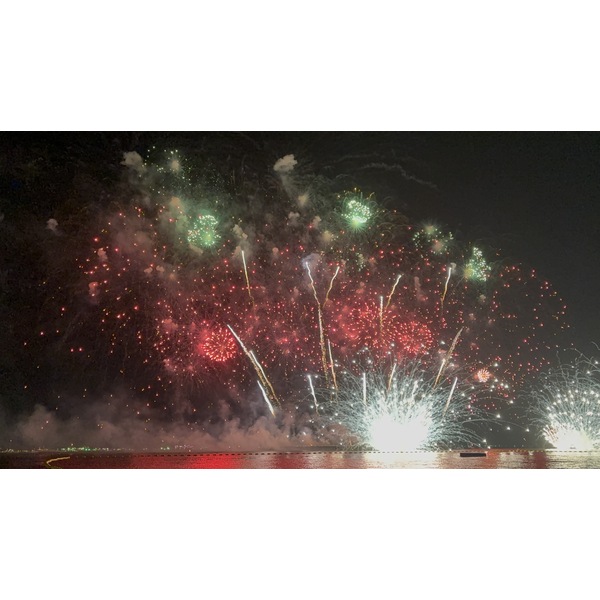 Picture Thailand Pattaya pattaya firework festival 2025-12 37 - Around pattaya firework festival
