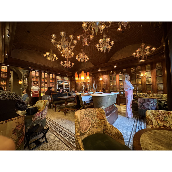 Picture Ukraine Lviv Restaurants 2024-10 24 - Center Restaurants