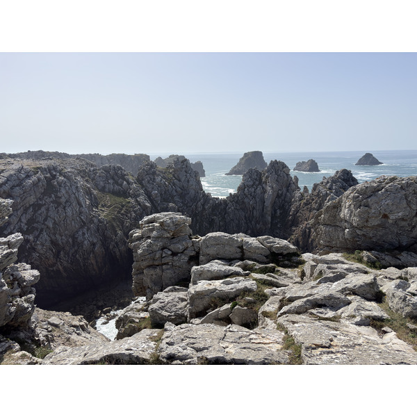 Picture France Crozon Pen Hir 2026-04 64 - Center Pen Hir