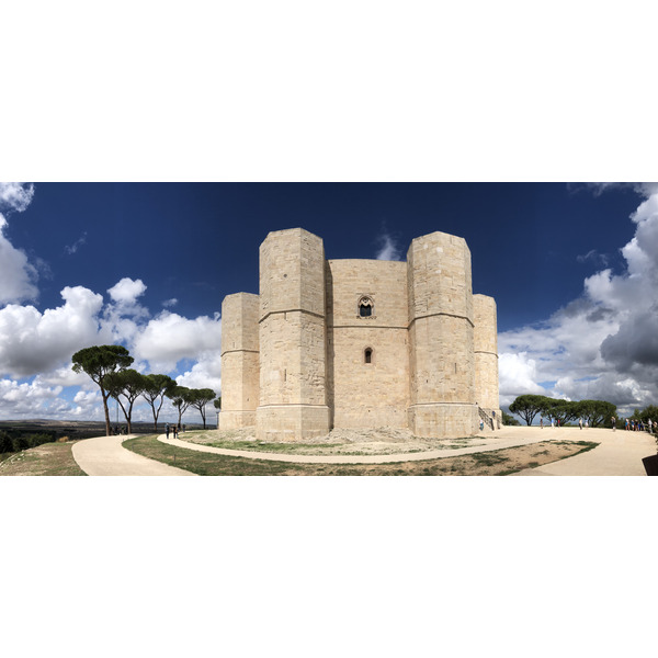 Picture Italy Castel del monte 2024-09 65 - History Castel del monte