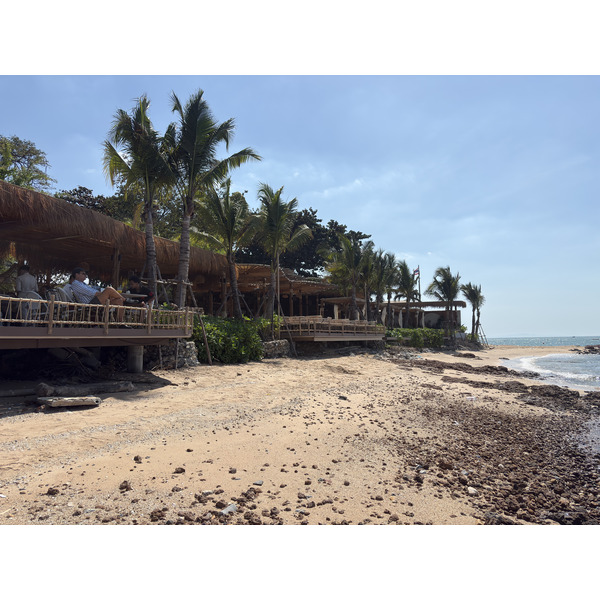 Picture Thailand Pattaya Oxygen Restaurant 2025-12 13 - Journey Oxygen Restaurant