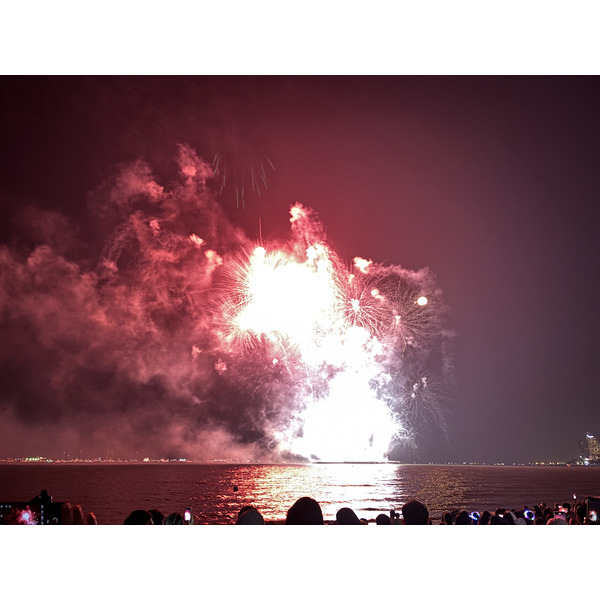 Picture Thailand Pattaya Fireworks 2024-12 52 - Discovery Fireworks