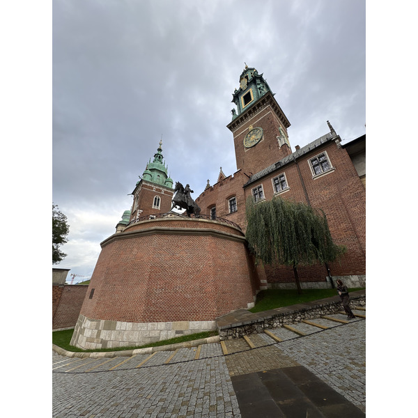 Picture Poland Krakow Wawel castle 2026-09 172