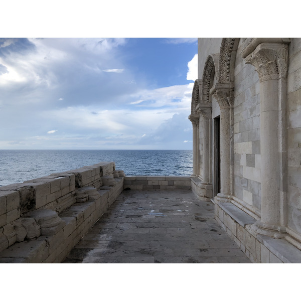 Picture Italy Trani 2024-09 49 - Tour Trani