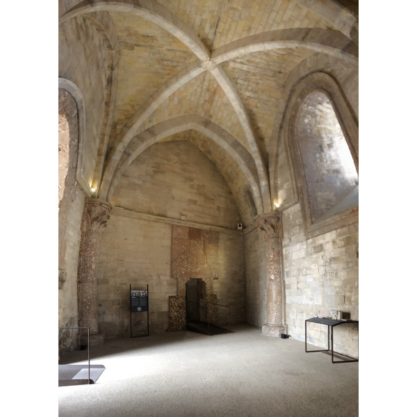 Picture Italy Castel del monte 2024-09 96 - Journey Castel del monte