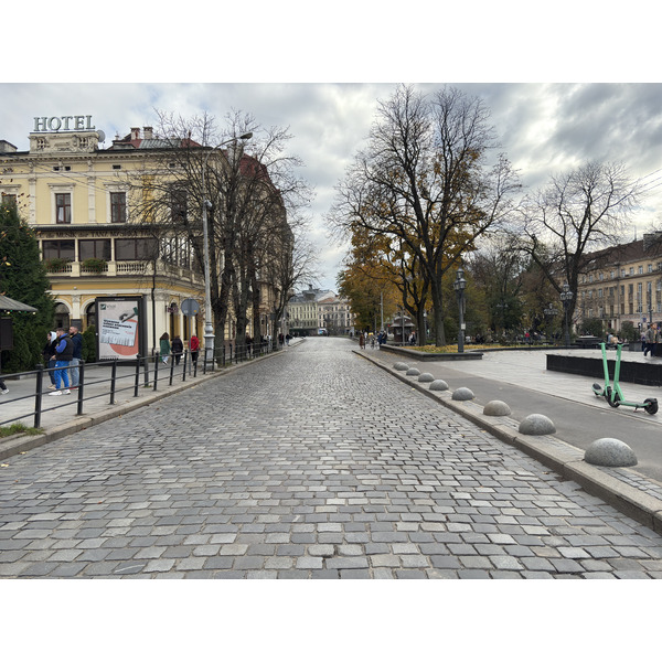 Picture Ukraine Lviv 2024-10 147 - Journey Lviv