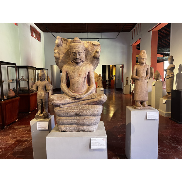 Picture Cambodia Phnom Penh Cambodia National Museum 2024-01 154 - Recreation Cambodia National Museum