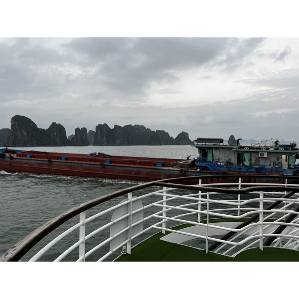 Picture Vietnam Ha Long Bay 2024-01 173 - Center Ha Long Bay