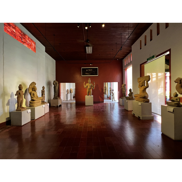 Picture Cambodia Phnom Penh Cambodia National Museum 2024-01 51 - Recreation Cambodia National Museum