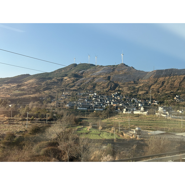 Picture China Dali Train to Lijiang 2026-01 6 - Center Train to Lijiang