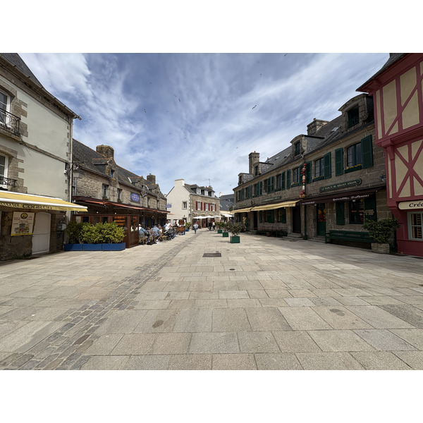 Picture France Concarneau Ville close 2026-04 70 - Journey Ville close