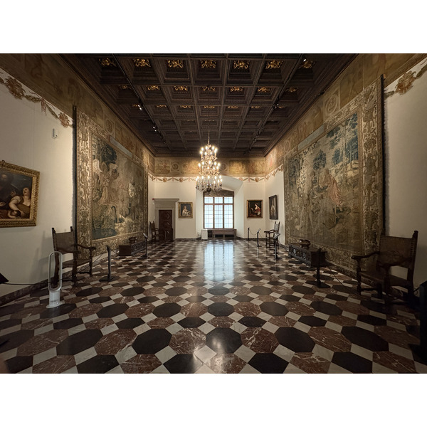 Picture Poland Krakow Wawel castle 2026-09 360