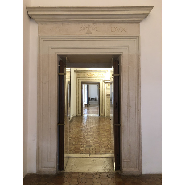 Picture Italy Urbino 2024-09 391 - Tour Urbino