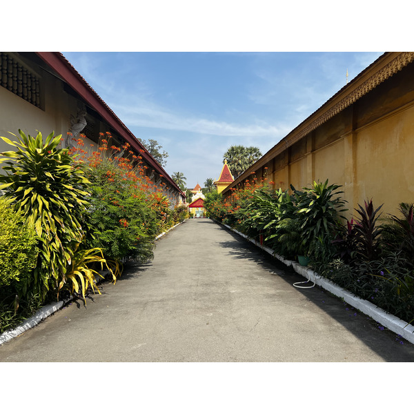 Picture Cambodia Phnom Penh Royal Palace 2024-01 1 - Tour Royal Palace