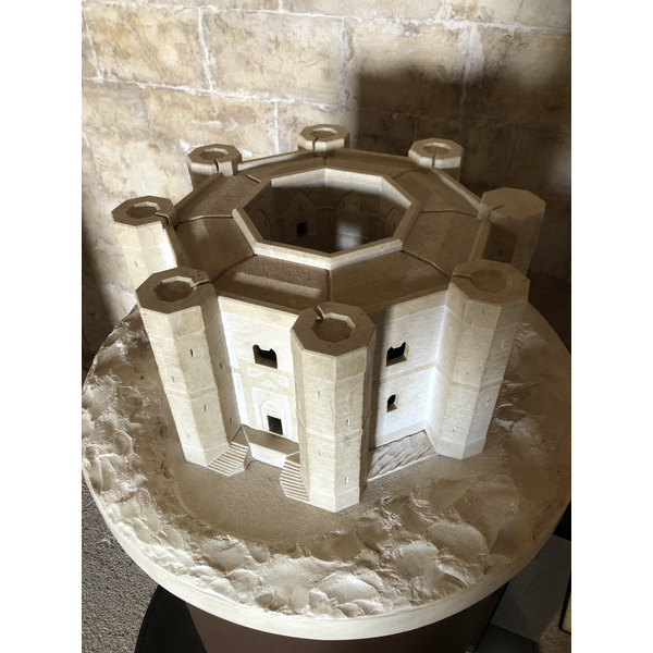 Picture Italy Castel del monte 2024-09 49 - History Castel del monte