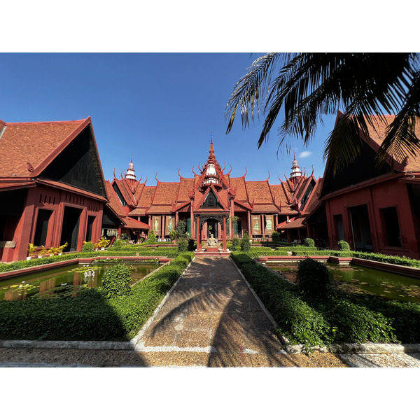 Picture Cambodia Phnom Penh Cambodia National Museum 2024-01 3 - Discovery Cambodia National Museum