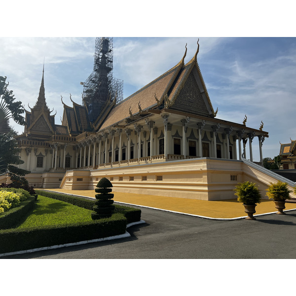 Picture Cambodia Phnom Penh Royal Palace 2024-01 10 - Recreation Royal Palace