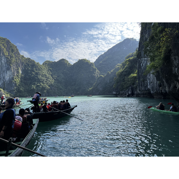 Picture Vietnam Ha Long Bay 2024-01 106 - Center Ha Long Bay