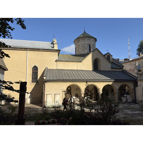 Picture Ukraine Lviv 2024-10 40 - Discovery Lviv