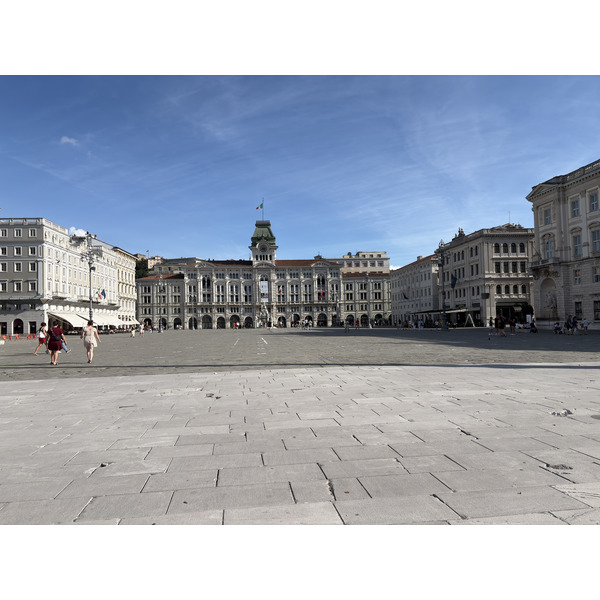 Picture Italy Trieste 2025-09 37 - Center Trieste