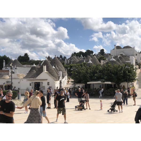 Picture Italy Alberobello 2024-09 28 - Tour Alberobello