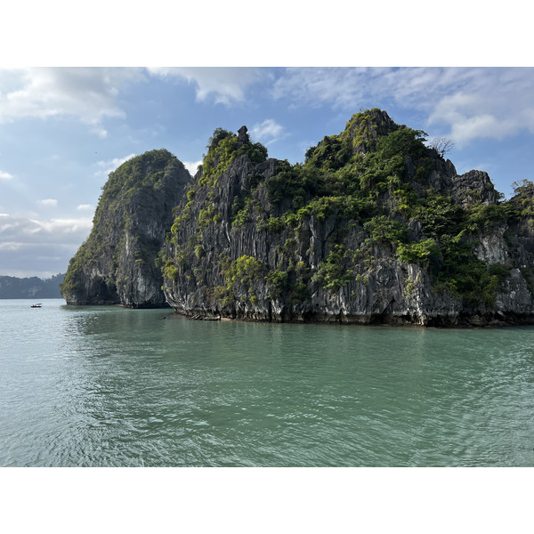 Picture Vietnam Ha Long Bay 2024-01 92 - Recreation Ha Long Bay