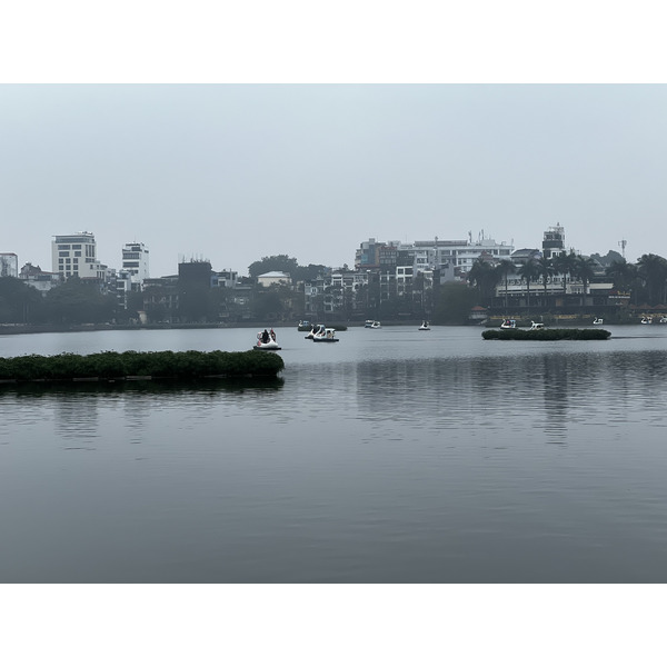 Picture Vietnam Hanoi Tay Lake 2024-01 15 - Discovery Tay Lake