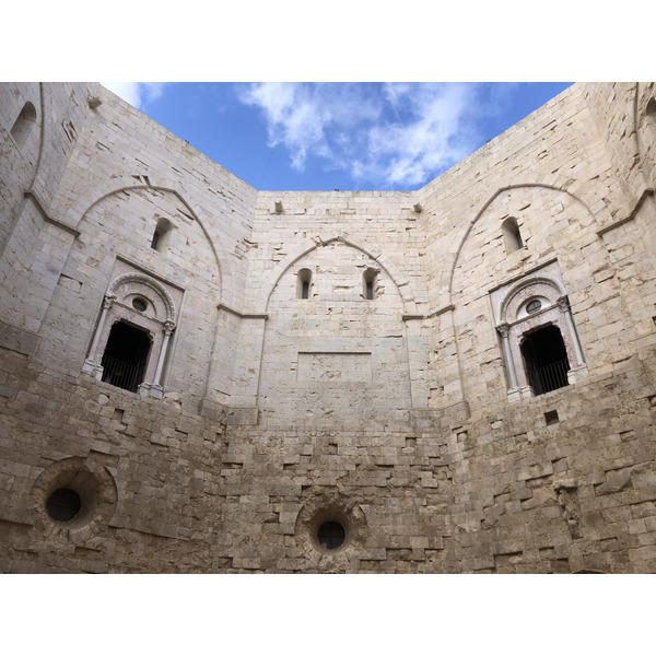 Picture Italy Castel del monte 2024-09 4 - Tour Castel del monte