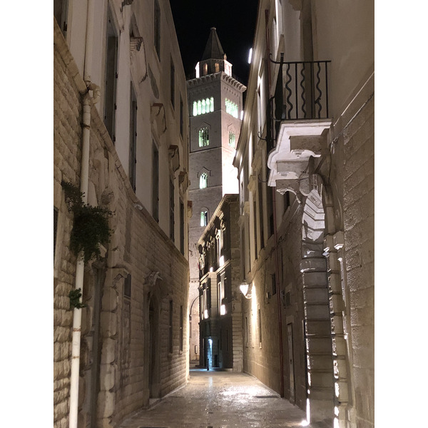 Picture Italy Trani 2024-09 121 - Recreation Trani